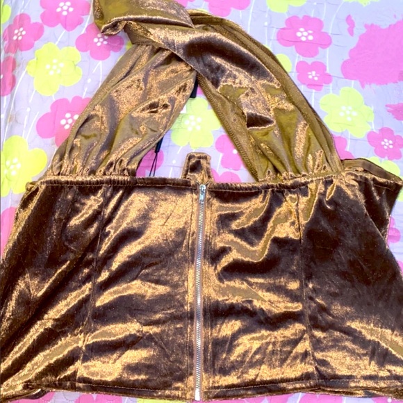 PRETTY LITTLE THING Plus Mocha Velvet Underwired Cross Front Crop Top NEVER WORN - Picture 4 of 5